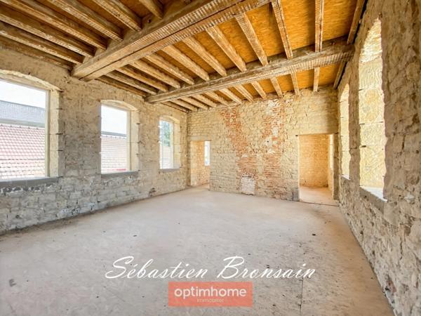 Le meilleur des deux mondes : une maison dans une résidence !