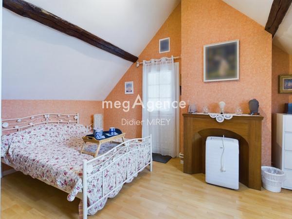 Maison à AIX-VILLEMAUR-PALIS, 10160 - 5 pièces 147m²