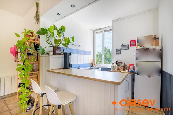 OULLINS - OULLINS à découvrir, rue Pierre Sémard, ...