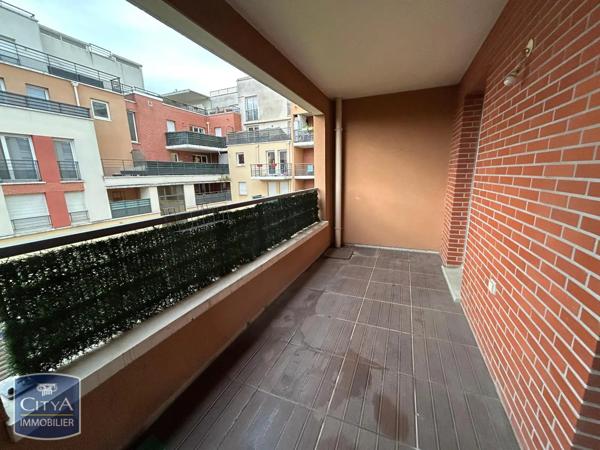 Appartement à louer 4 pièces 73.74m²