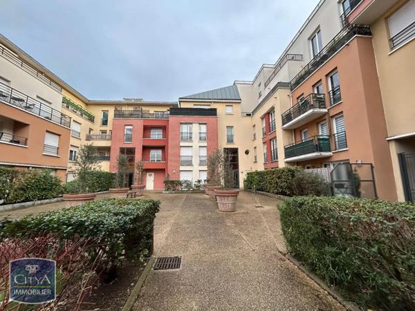 Appartement à louer 4 pièces 73.74m²