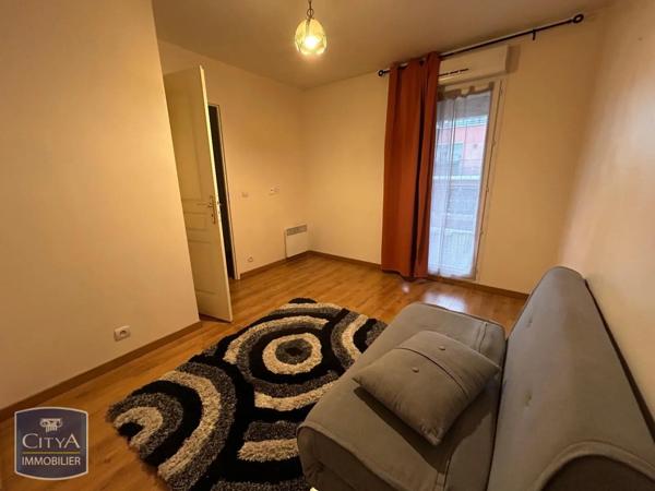 Appartement à louer 4 pièces 73.74m²