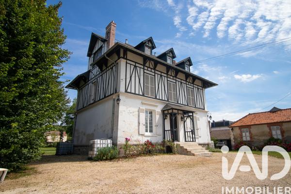 Maison à vendre 9 pièces 254 m² Crouy-sur-Ourcq