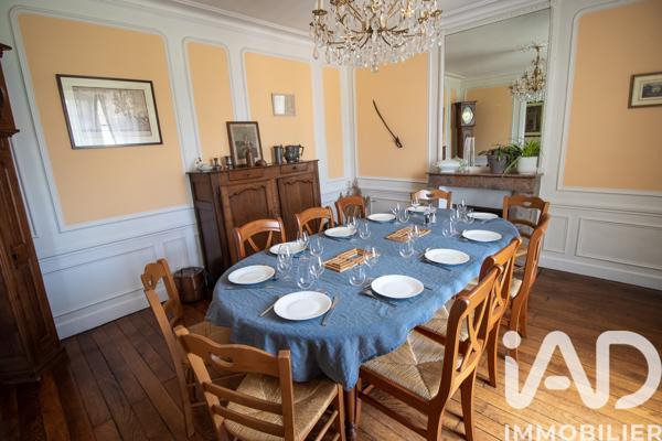 Maison à vendre 9 pièces 254 m² Crouy-sur-Ourcq