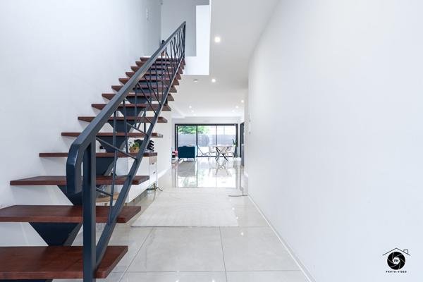 Maison à Trélazé de 4 chambres dont 1 de plain pied avec garage et jardin clos