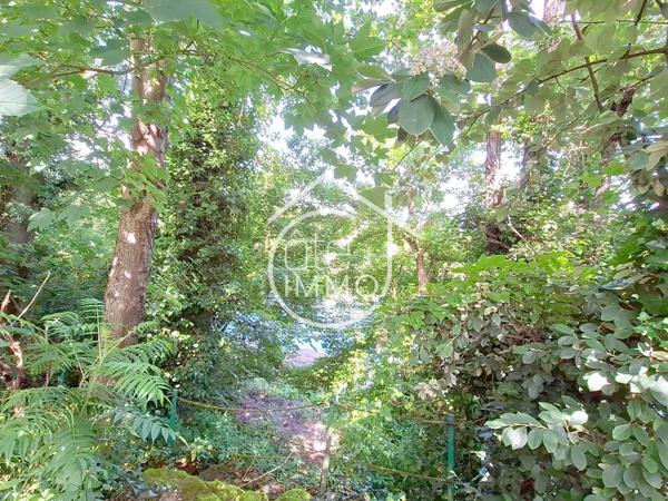 Pineuilh: maison en pierre de 137m² avec grange en bord de Dordogne