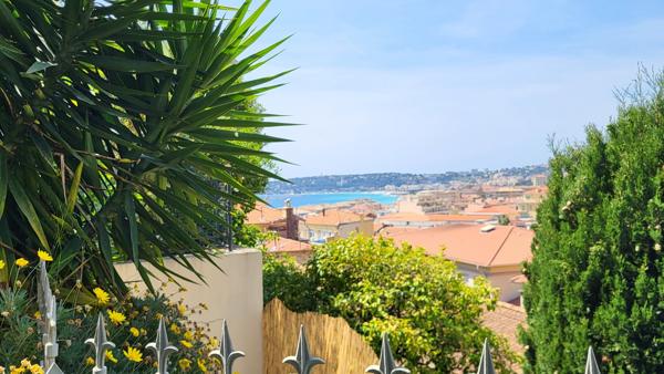 Appartement en rez-de-jardin à MENTON (06500)