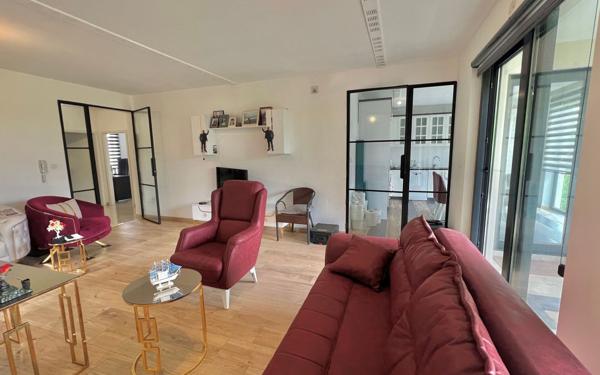 Immeuble à vendre    8 pièces •  Phalsbourg