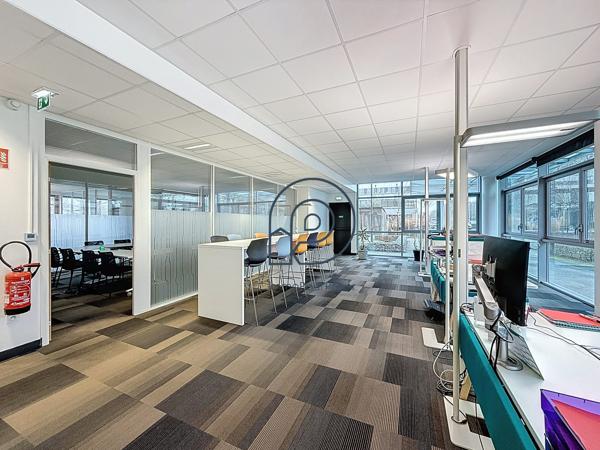 Villeneuve-d'Ascq – Haute Borne | Bureaux RDC 274 m² + 14 parkings | ERE Park II | À vendre