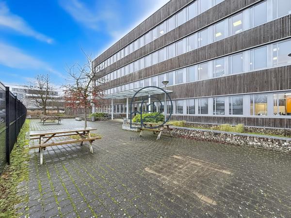 Villeneuve-d'Ascq – Haute Borne | Bureaux RDC 274 m² + 14 parkings | ERE Park II | À vendre