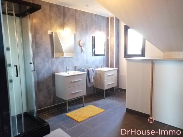 Maison à vendre 7 pièces de 219 m²