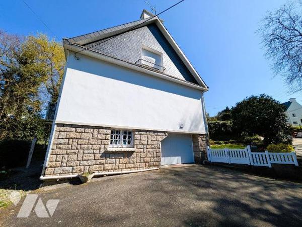 Maison à Pont-Aven (29930), Finistère Sud (29)

Découvrez cette maison située dans la commune...