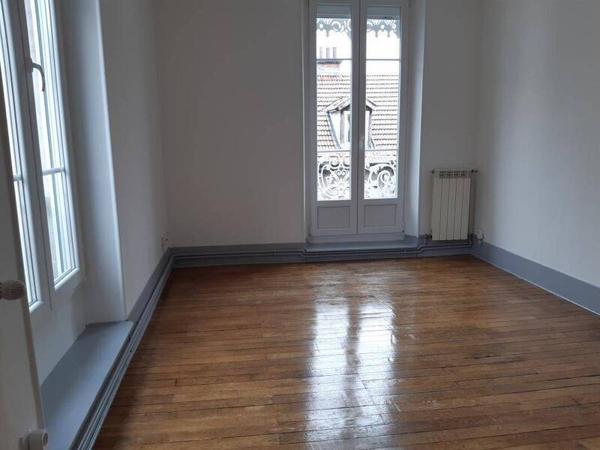 Appartement 4 pièces                                        - 38000 Grenoble Réf : 5480