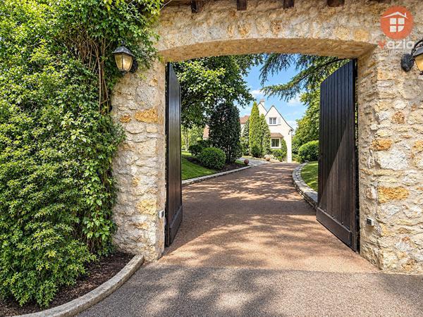 Maison à vendre - Marnes-la-Coquette 11 pièces de 330 m²