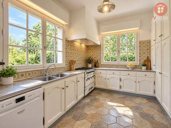 Maison à vendre - Marnes-la-Coquette 11 pièces de 330 m²