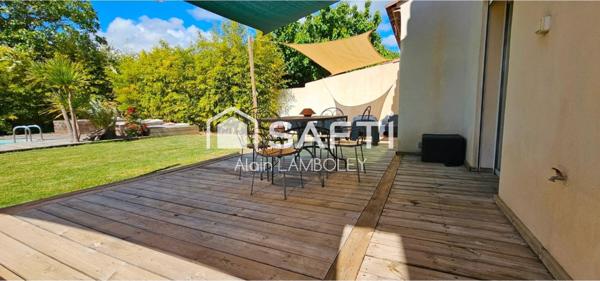 Villa avec piscine, jacuzzi et dépendance"