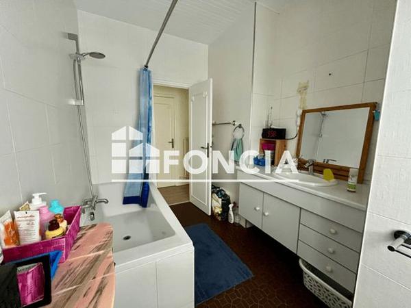 À vendre Maison 7 pièces 174.84 m² - Aigremont 78240