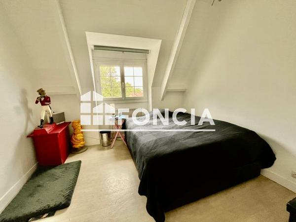 À vendre Maison 7 pièces 174.84 m² - Aigremont 78240