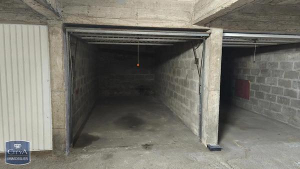 Parking à louer 12.64m² Antony (92160)