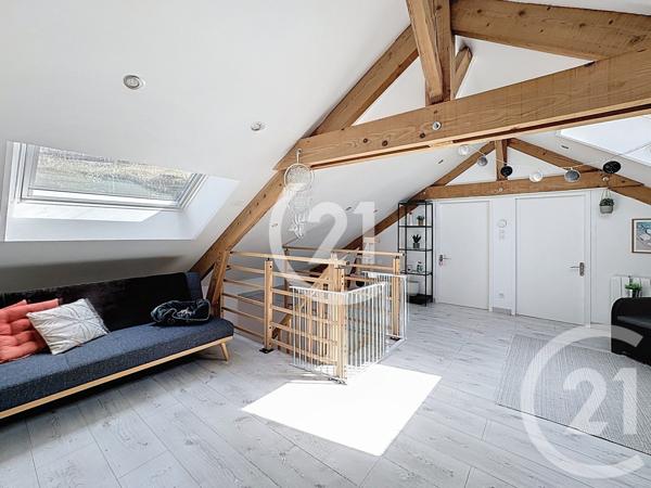 Appartement T5 à vendre  5 pièces - 97,89 m2 ESSERT - 90