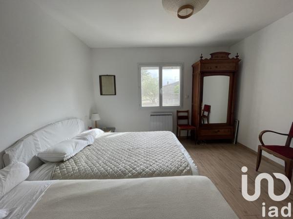 Maison 8 pièces de 90 m² à Peyriac-Minervois (11160)