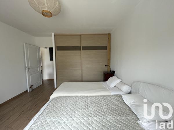 Maison 8 pièces de 90 m² à Peyriac-Minervois (11160)