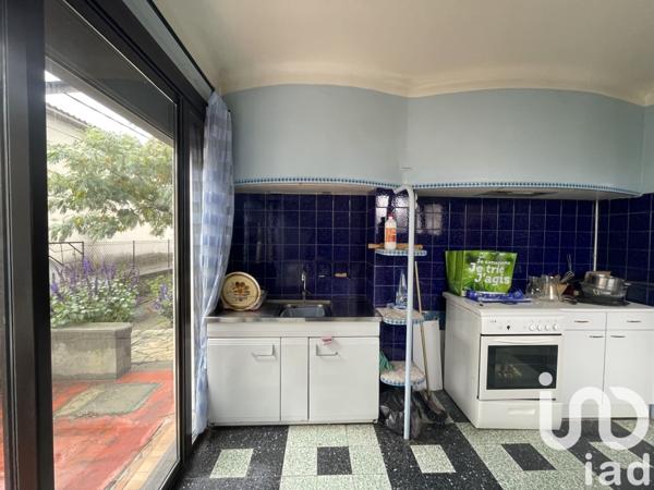 Maison 8 pièces de 90 m² à Peyriac-Minervois (11160)