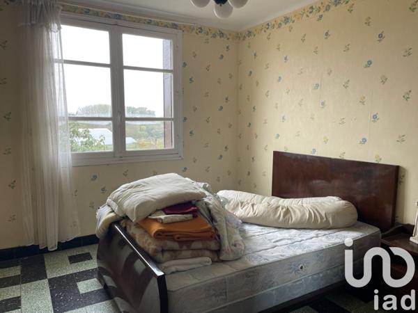 Maison 8 pièces de 90 m² à Peyriac-Minervois (11160)