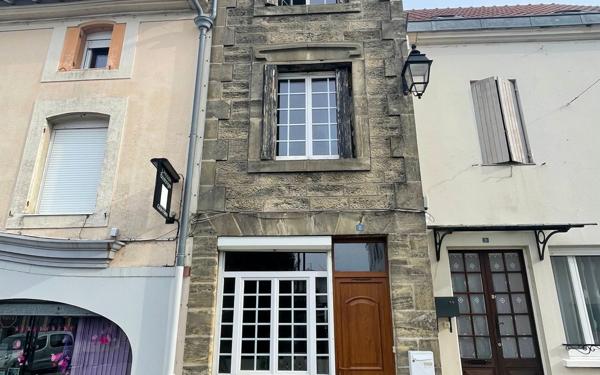 Maison à vendre    4 pièces •  Montfort-en-Chalosse