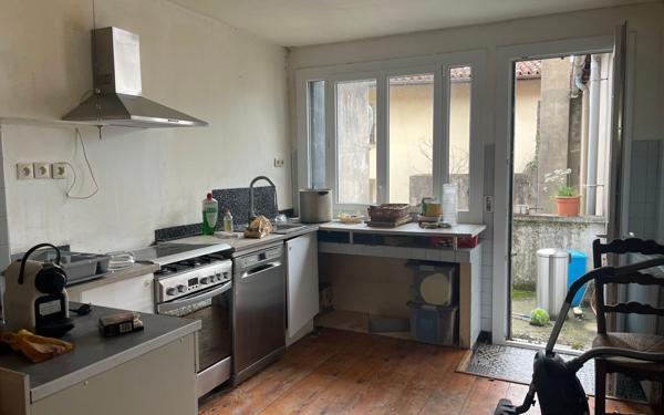 Maison à vendre    4 pièces •  Montfort-en-Chalosse