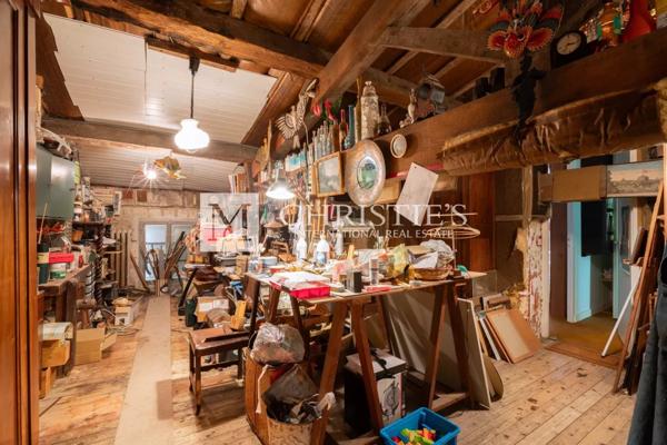 Au coeur de Libourne, magnifique propriété pleine de charme à rénover