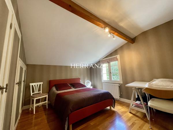 Maison de 190m2, 4 à 6 chambres sur parc de 2000m2 Détails des diagnostics énergétiques