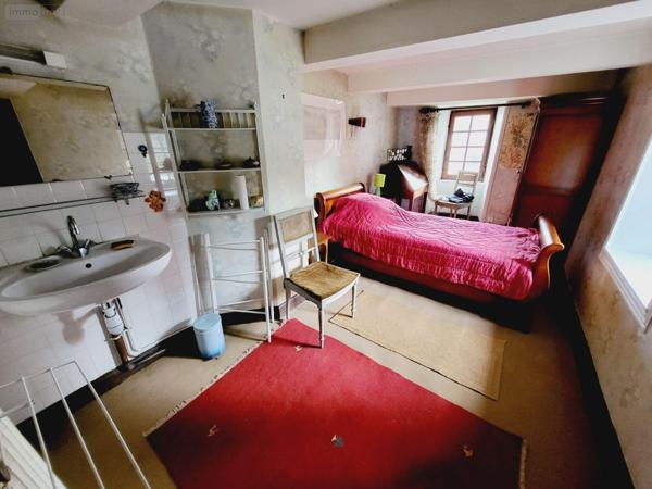 Maison de maître à vendre à Eygurande en Corrèze (19340), ref : UM 1250