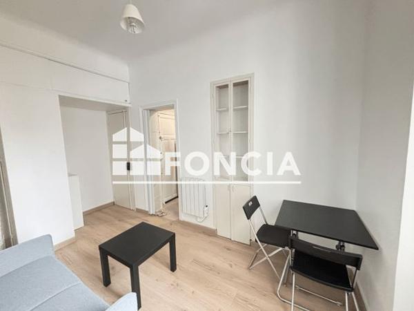Location Appartement meublé 2 pièces 27.21 m² - 89 rue de la chapelle Paris 75018