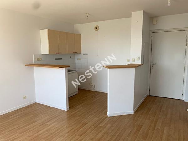 A LOUER appartement T2 duplex  LANGUEUX CENTRE