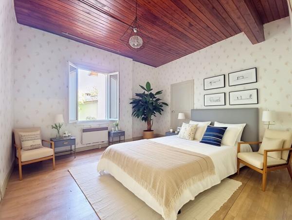 Exclusivité Nestenn Immobilier. Au centre-ville de Castanet-Tolosan. Appartement T3 à vendre avec balcon, jardin et 2 parkings.