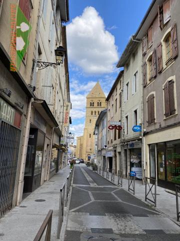 SAINT GAUDENS coeur de ville, Local commercial avec vitrine