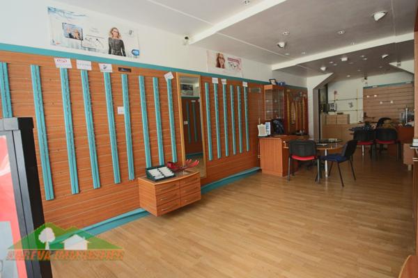 SAINT GAUDENS coeur de ville, Local commercial avec vitrine