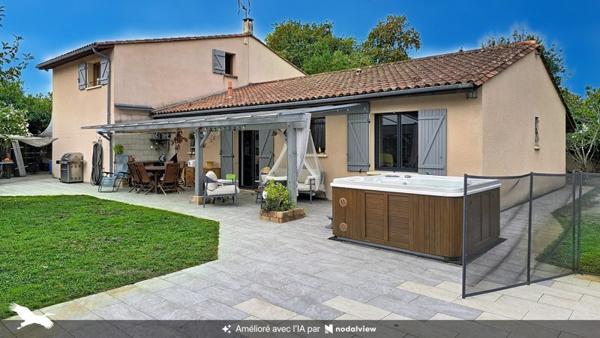 Maison 512 000 € Saint-Jean-d'Illac 7 p 171 m² DPE C
