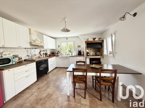 Maison à vendre 5 pièces 160 m² Vaux-le-Pénil