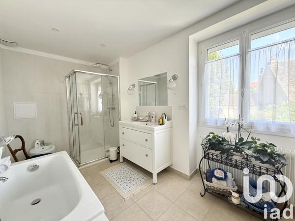 Maison à vendre 5 pièces 160 m² Vaux-le-Pénil