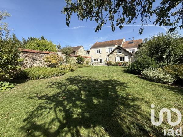 Maison à vendre 5 pièces 160 m² Vaux-le-Pénil