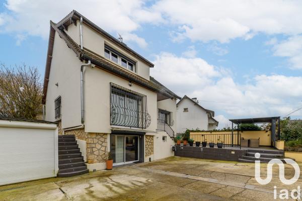 Maison à vendre 8 pièces 172 m² Fontenay-en-Parisis