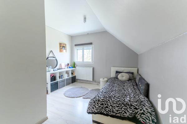 Maison à vendre 8 pièces 172 m² Fontenay-en-Parisis