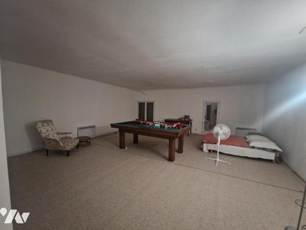 Maison vigneronne avec jardin 