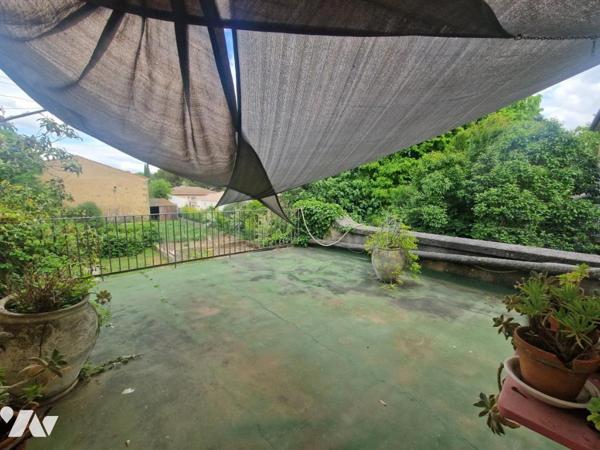 Maison vigneronne avec jardin 