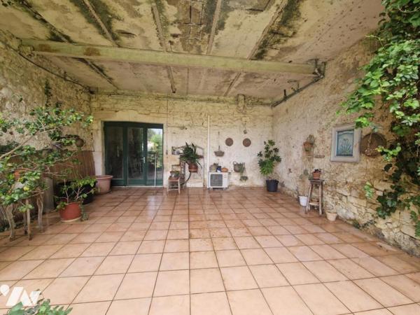 Maison vigneronne avec jardin 