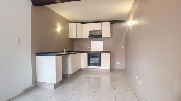 Idéal Investisseur, Appartement 2 chambres plein centre de Carbonne