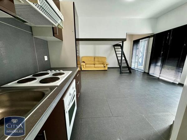 Appartement à louer 1 pièce 28.02m² Maubeuge (59600)