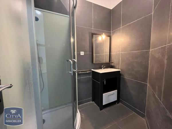 Appartement à louer 1 pièce 28.02m² Maubeuge (59600)